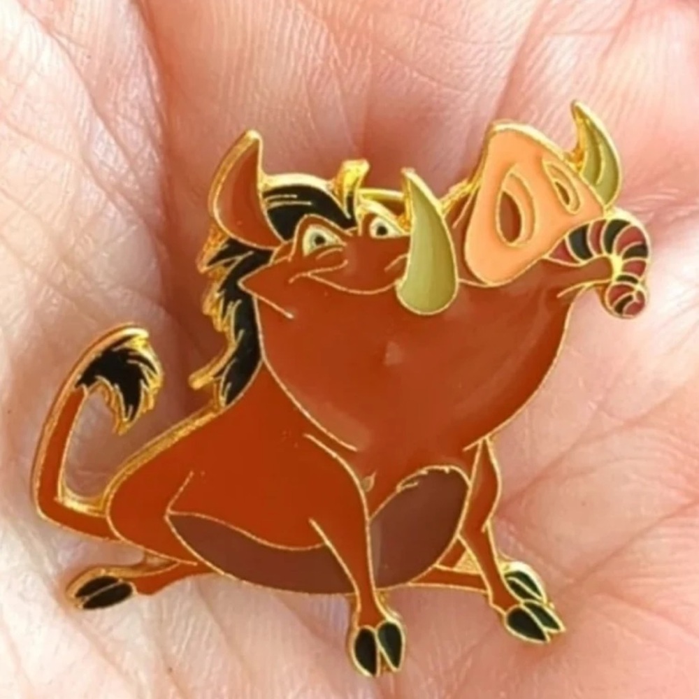 RARE Disney Lion King PUMBAA  Pin Vintage 90’s